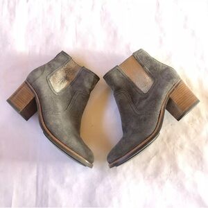 SPERRY Top-Sider Marlow Gray Suede Ankle Boot Gold Elastic Womens Size 7M